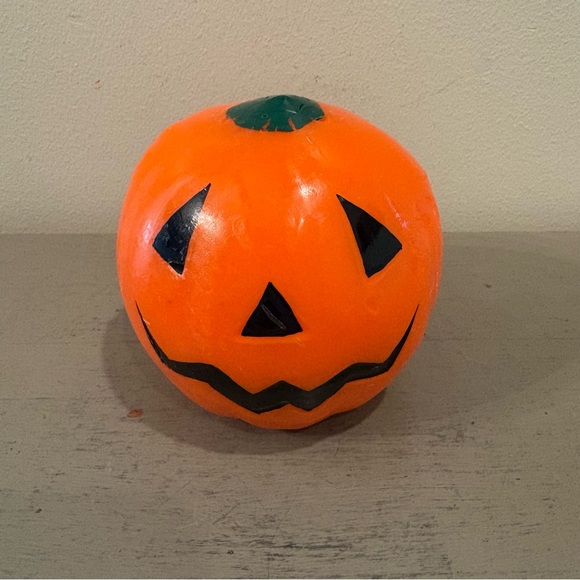 VTG Halloween Jack-O-Lantern Pumpkin Decorative Wax Candle - Picture 1 of 6